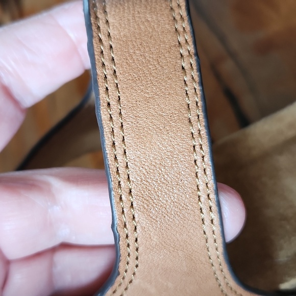 Comfortiva Pillowtop Wedge Sandals dz 10 M Tan - Picture 14 of 16